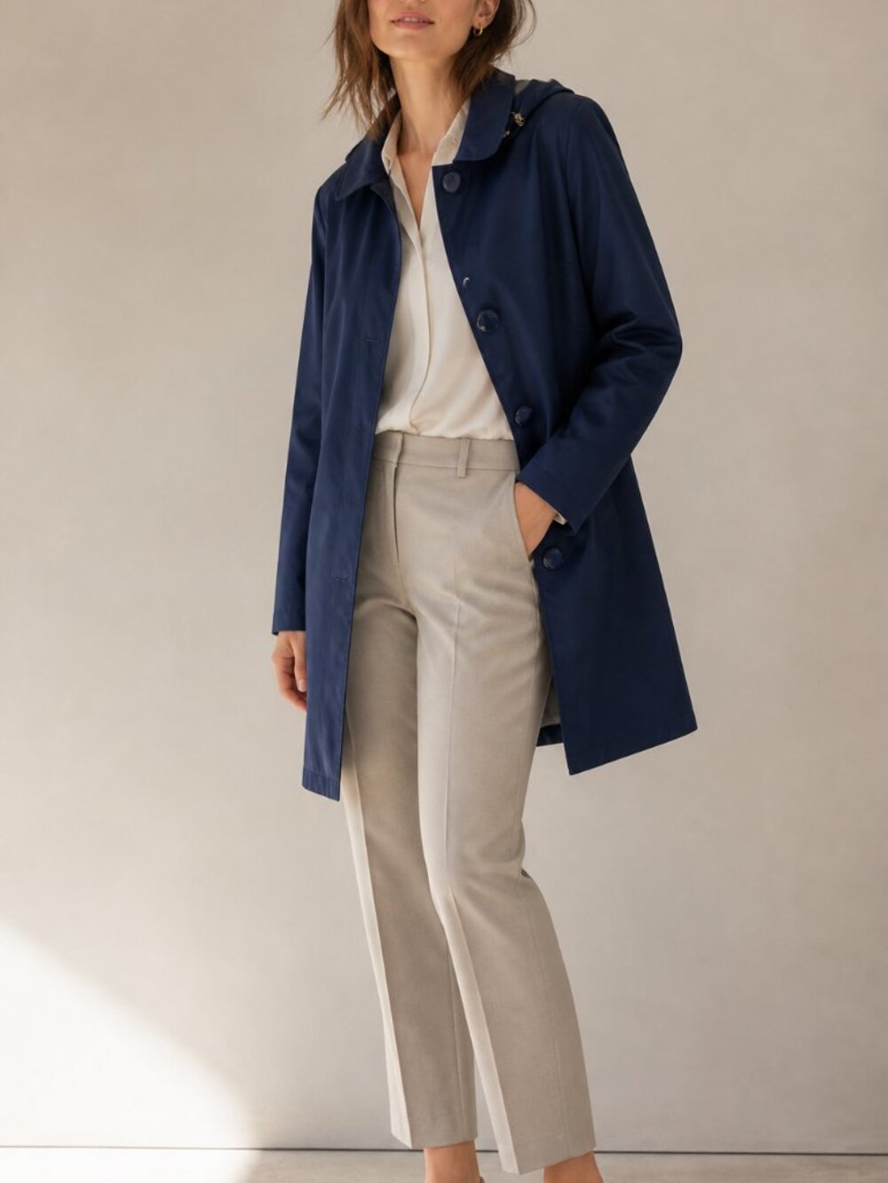 Kate Spade Navy Hooded Rain Coat – Size L | Mid-Length, Water-Repellent